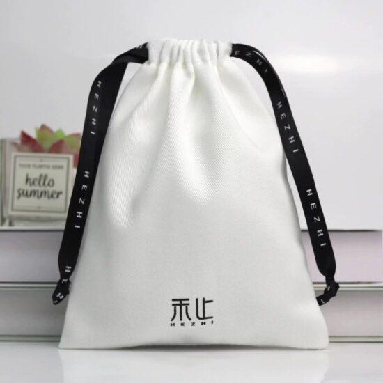 Small 8oz Cotton Drawstring Bag for Cosmetics or Gifts