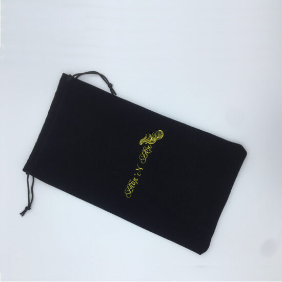  Black velvet drawstring pouch for jewelry and gift storage