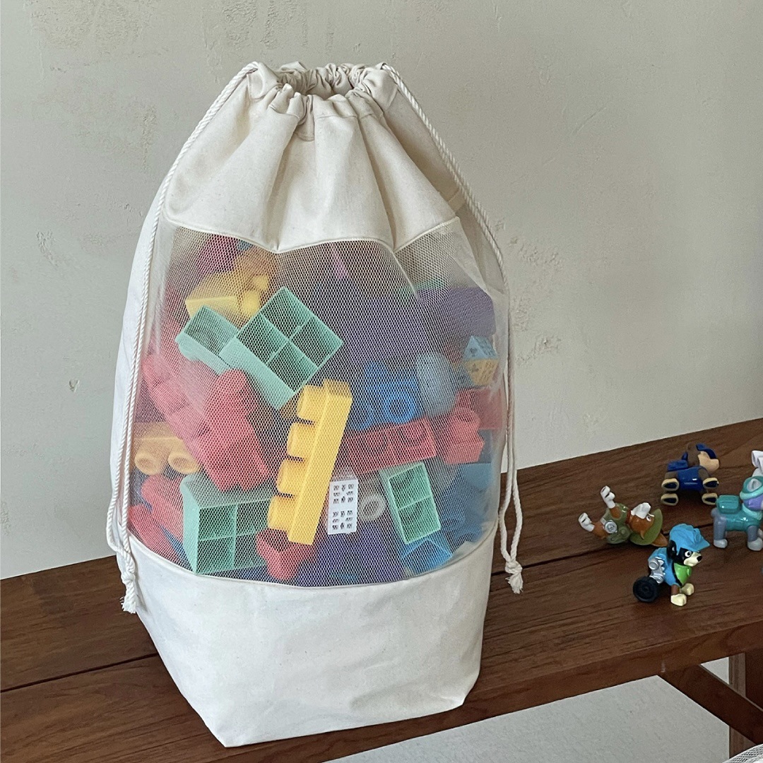 Custom 210D polyester drawstring bag with nylon Oxford and mesh fabric Title: Durable drawstring backpack with 210D polyester, nylon Oxford, and mesh