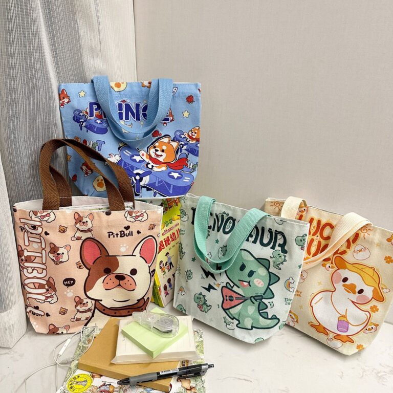 Canvas tote bag for kindergarten snacks and kids birthday return gifts