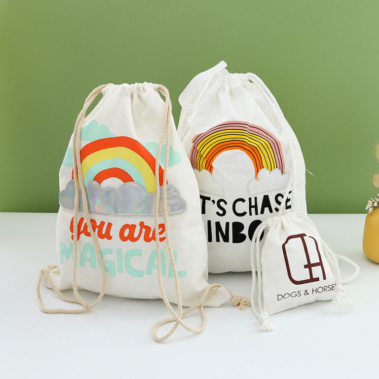 Cotton polyester blend drawstring bag with cute cartoon print