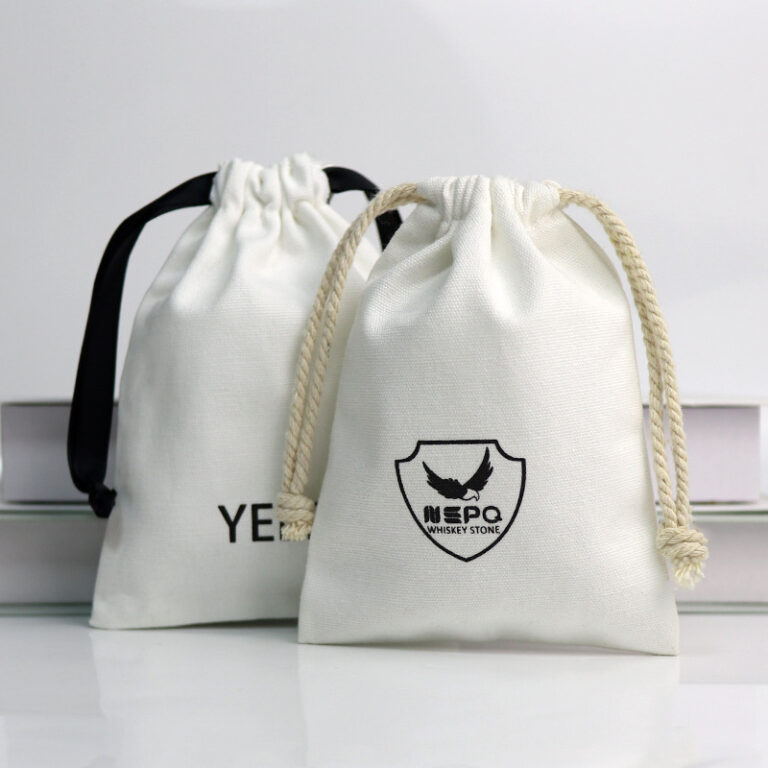 Custom linen cotton drawstring pouch for cosmetics and eco gift packaging