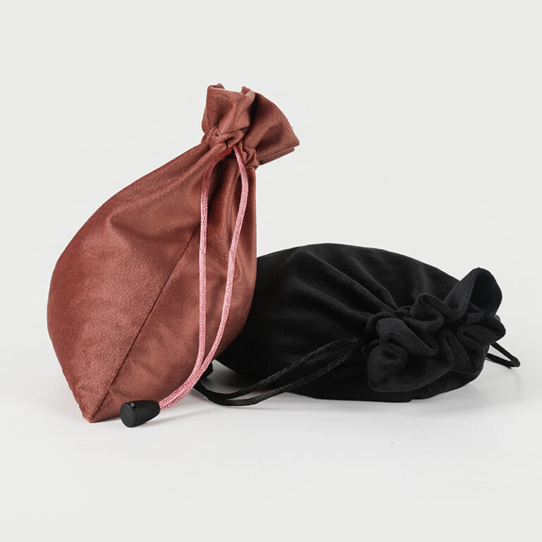 Custom velvet drawstring pouch for jewelry, cosmetics, and lucky gift bags