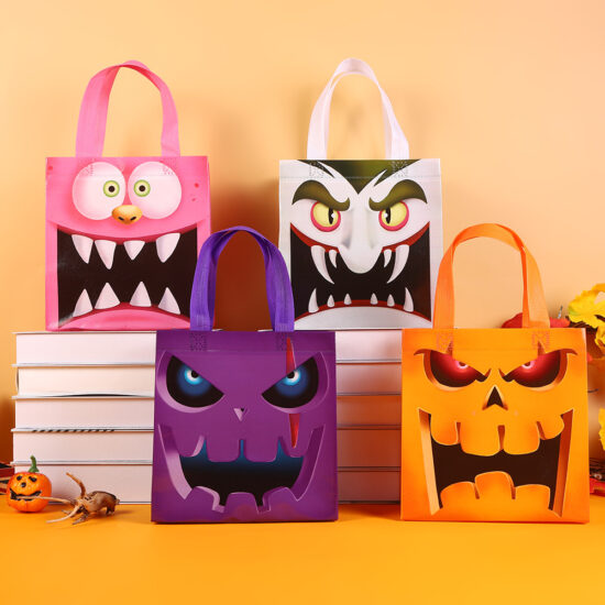 Halloween-themed waterproof non-woven gift tote bag with handle

