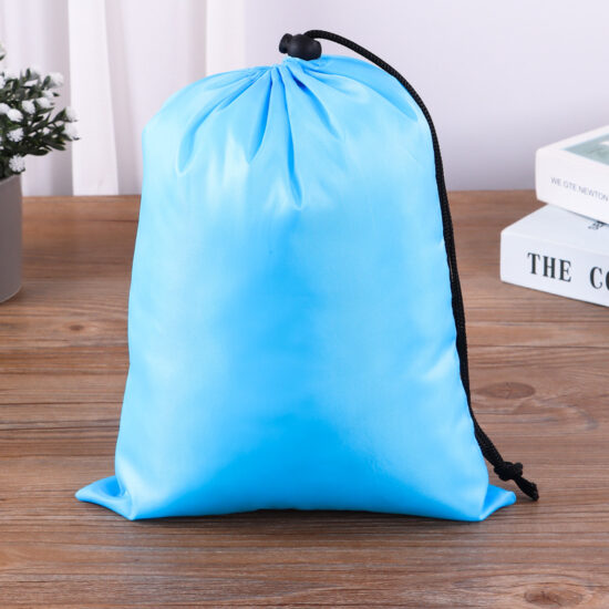  Portable polyester Oxford drawstring bag for clothing storage and packaging