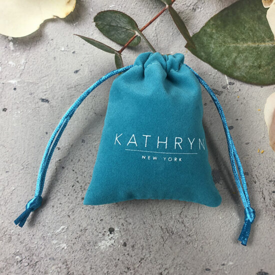 Small Velvet Drawstring Jewelry Bag – Soft Gift Pouch