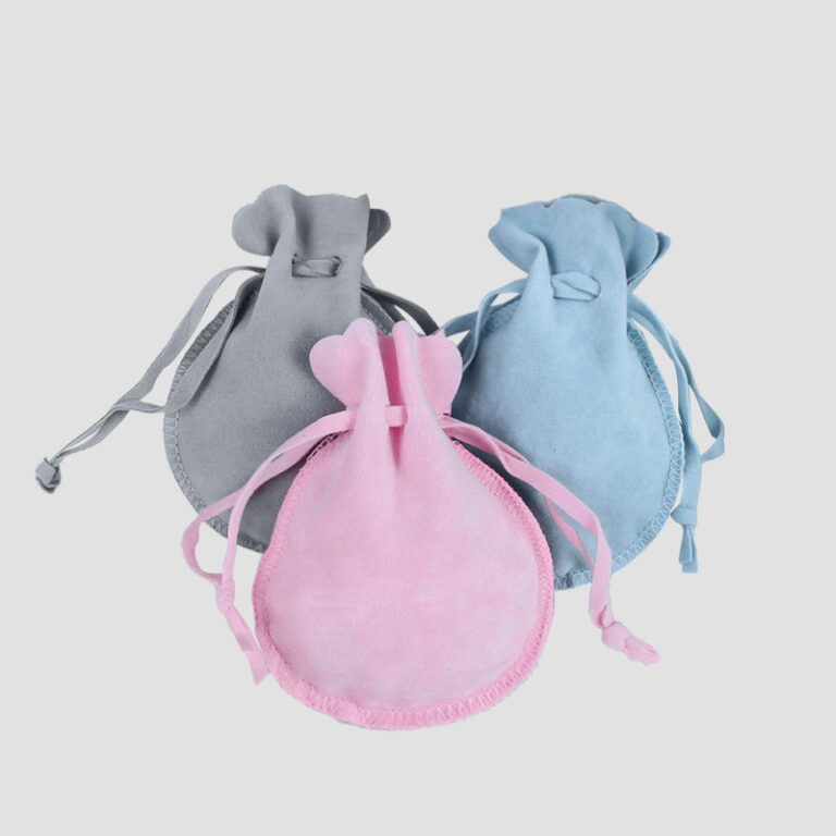Velvet wine bottle pouch with drawstring and customizable logo