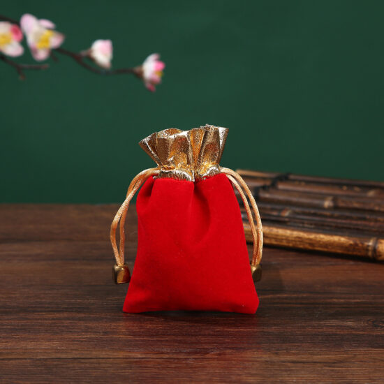 Red Velvet Drawstring Gift Bags Custom Wedding Candy Pouches