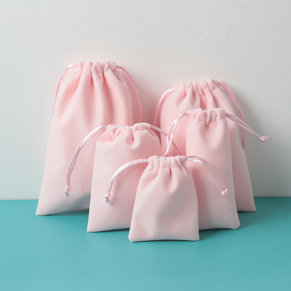 Pink Velvet Drawstring Jewelry Pouch for Gift and Accessories Packaging