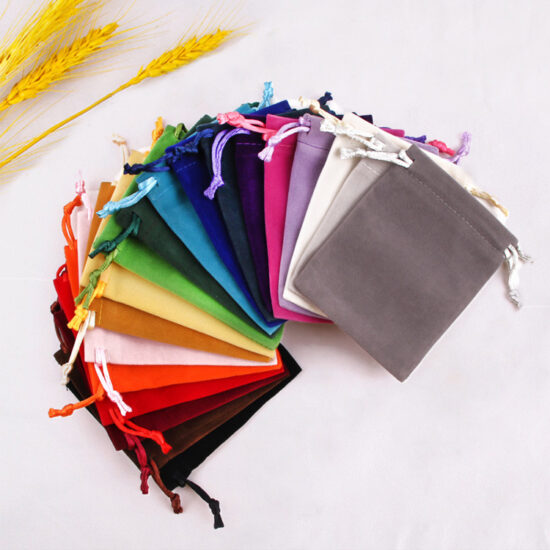  Velvet drawstring pouch for jewelry and electronic storage