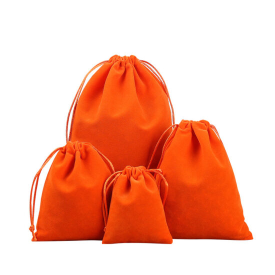  Velvet drawstring pouch for jewelry and electronic storage