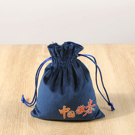 Velvet drawstring pouch for wine bottle and jewelry packaging