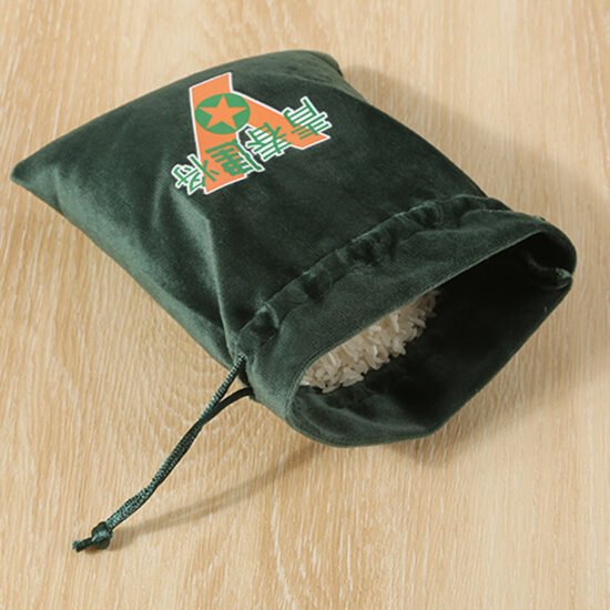 Velvet drawstring pouch for wine bottle and jewelry packaging