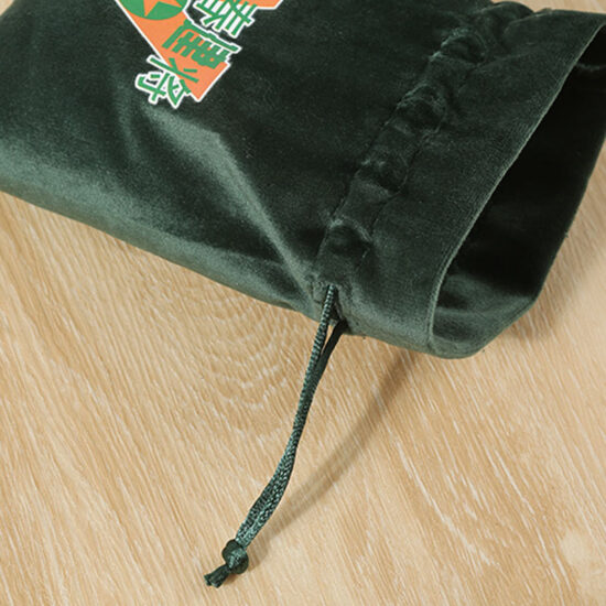 Velvet drawstring pouch for wine bottle and jewelry packaging