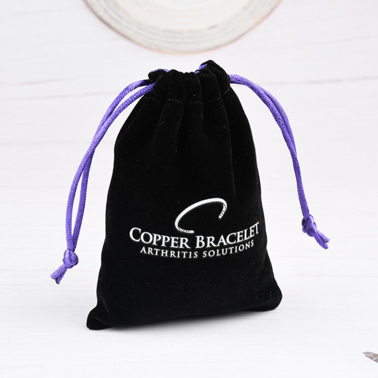 Dustproof velvet pouch for jewelry, perfume, and gift storage
