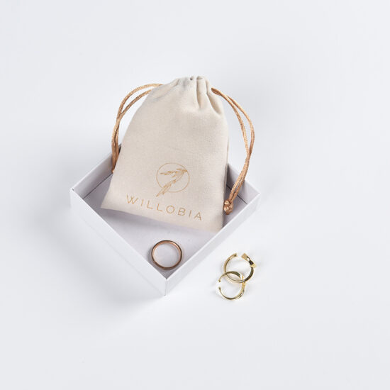 Velvet and suede drawstring pouch for cosmetics and jewelry