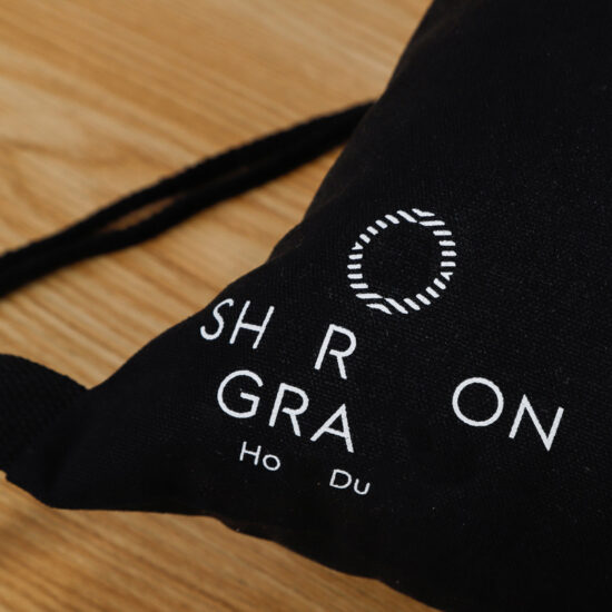  Velvet drawstring pouch for jewelry, phone, and collectible storage